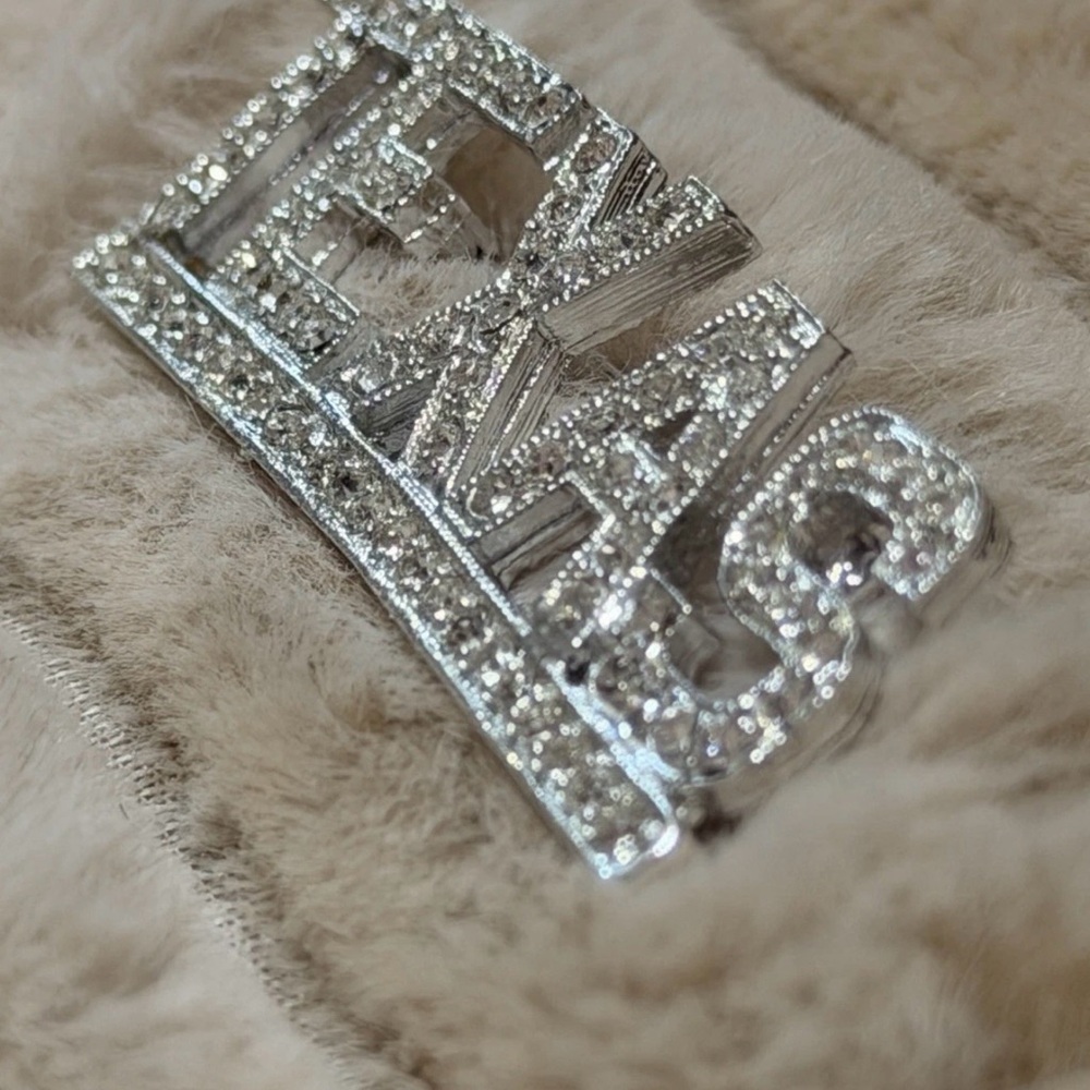 💕2/$30 Texas Rhinestone Brooch Silver Tone State Pride Crystal Pin Western Bling - Picture 3 of 5